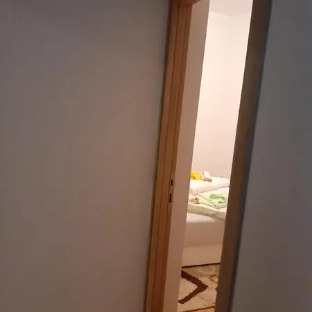 Apartman Dream * 포드고리차